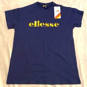BNWT ELLESSE prendree t-shirt Women’s SMALL